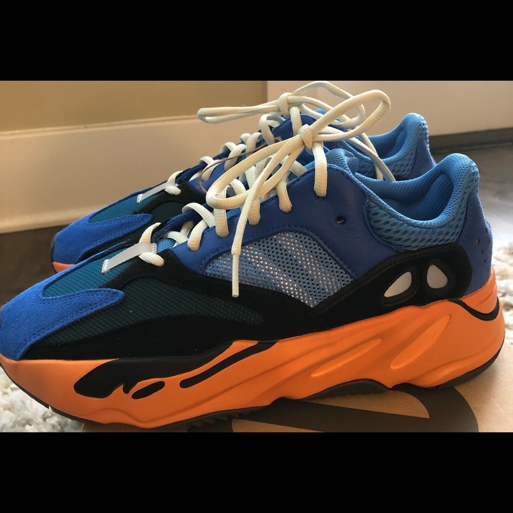 YEEZY BOOST 700 Bright Blue
